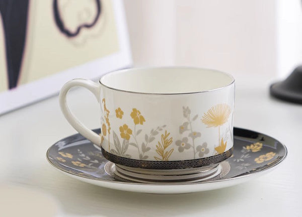 Elegant Flower Ceramic Cups, Beautiful Flower British Tea Cups, Creative Bone China Porcelain Tea Cup Set, Unique Royal Coffee Cup and Saucer-Grace Painting Crafts