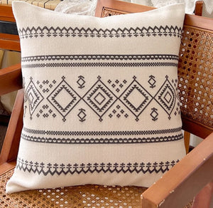 Bohemian Decorative Sofa Pillows, Decorative Throw Pillows for Dining Room, Geometric Modern Pillow Covers, Oriental Square Pillows for Couch-Grace Painting Crafts